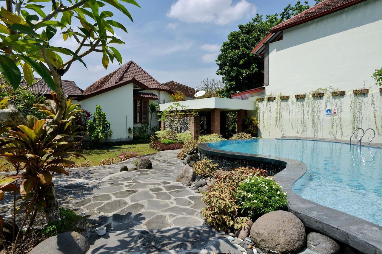Zen Rooms Pakualaman Yogyakarta Exterior foto