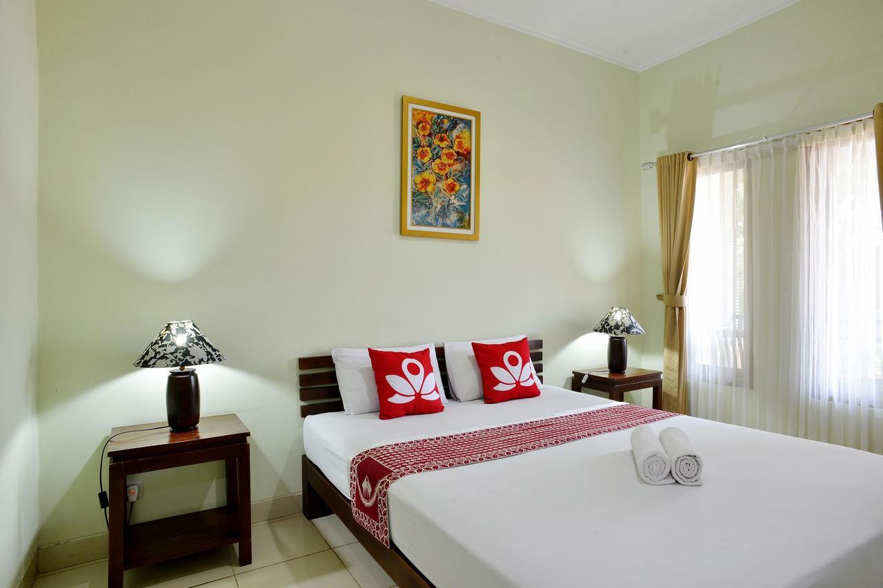 Zen Rooms Pakualaman Yogyakarta Exterior foto