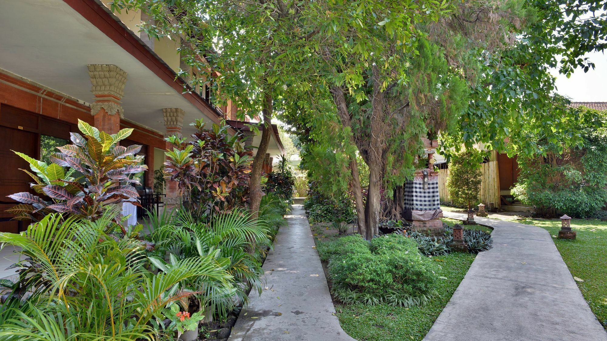 Zen Rooms Pakualaman Yogyakarta Exterior foto