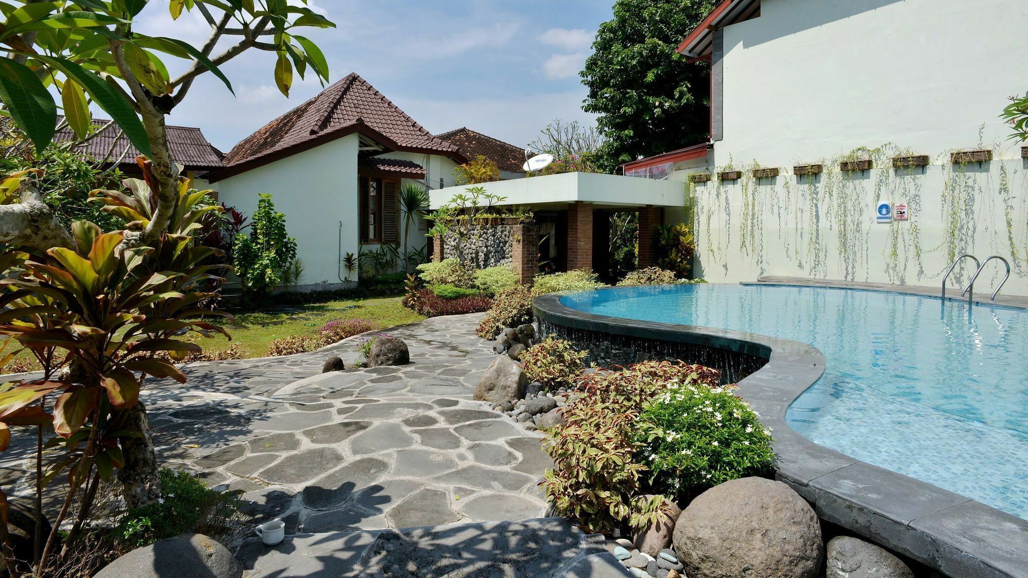 Zen Rooms Pakualaman Yogyakarta Exterior foto